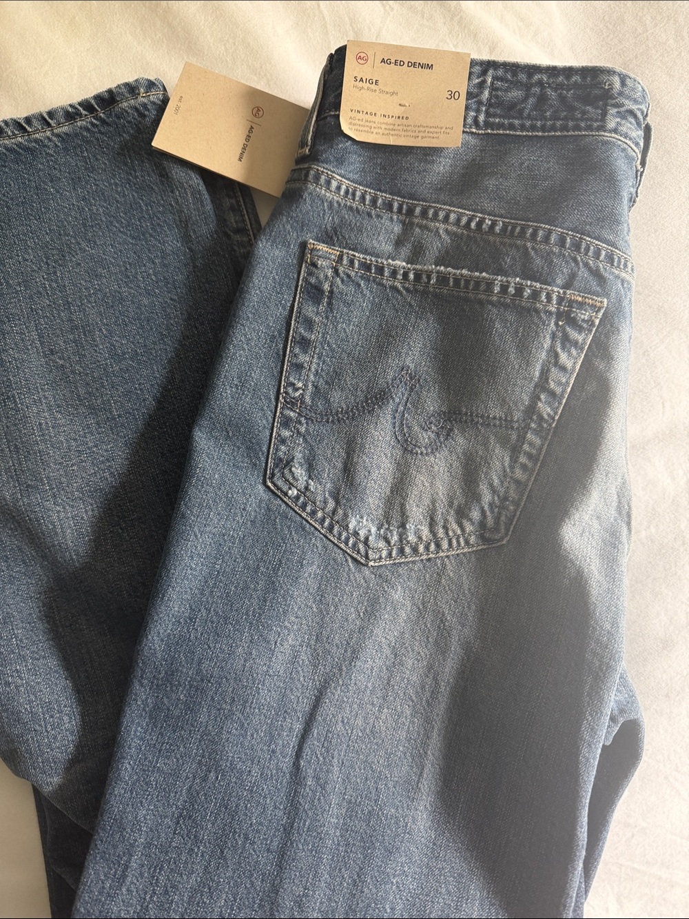 AG Jeans Adriano Goldschmied Saige High Rise Straight - NWT - Size 30